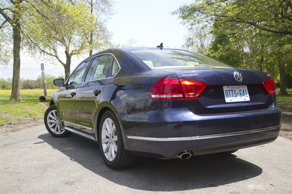 2014 volkswagen passat tsi se