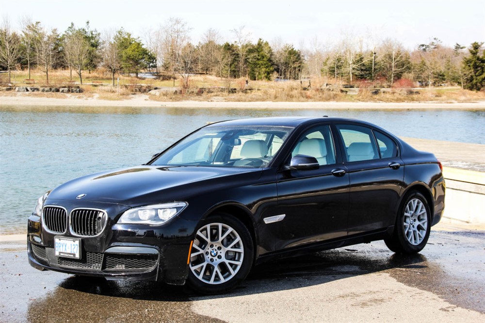 2014 BMW 750i xDrive Review