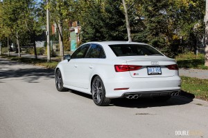 2015 Audi S3 Technik rear 1/4