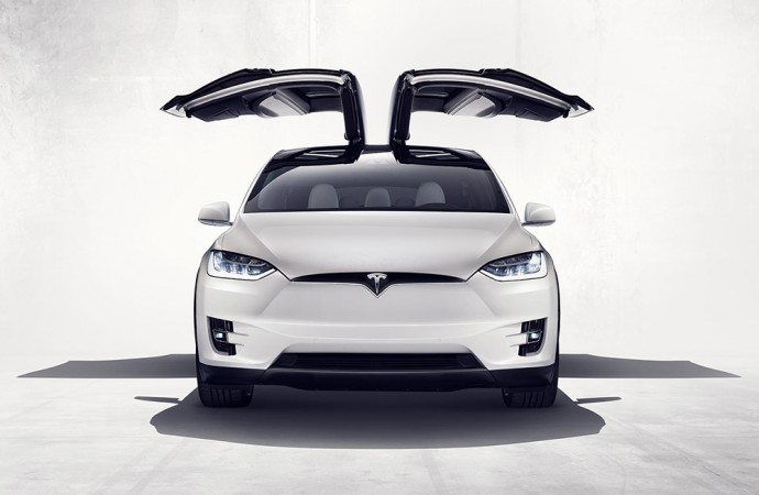 Tesla Model X Front View Falcon Doors