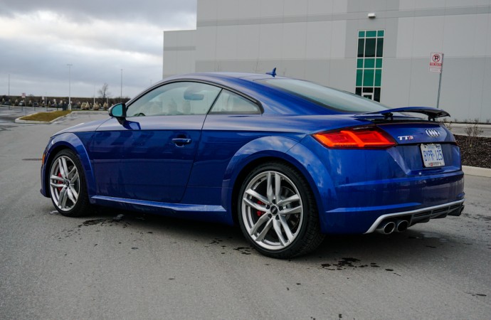 2016 Audi TT-S