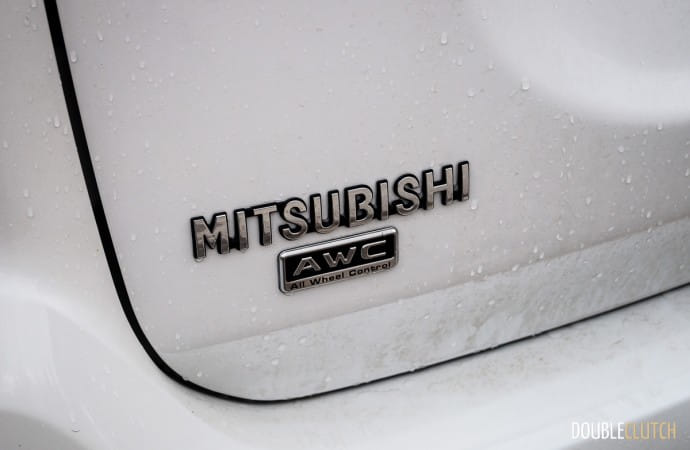 2016 Mitsubishi Outlander ES AWC Car Review 