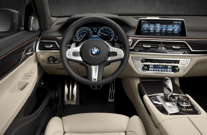 BMW M760Li xDrive