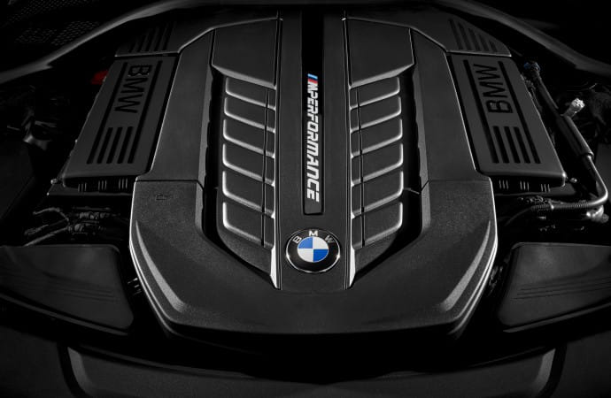 BMW M760Li xDrive