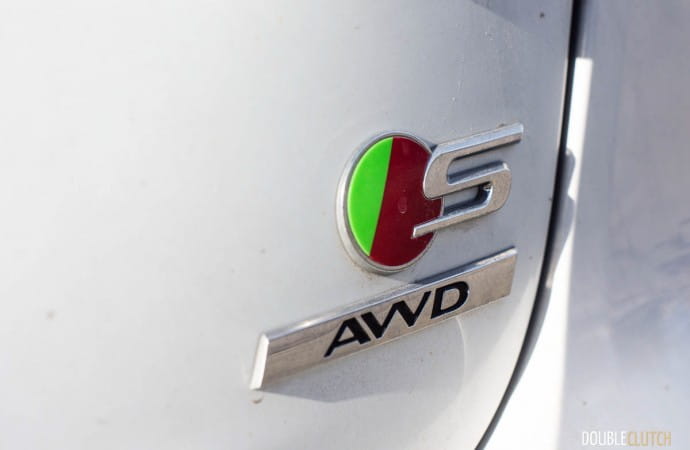 2016 Jaguar XF S Car Review