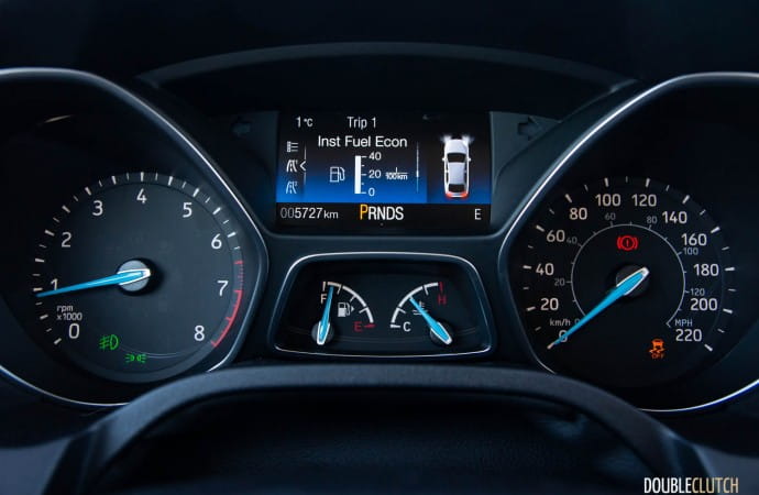 2016 Ford Focus EcoBoost SE car review 