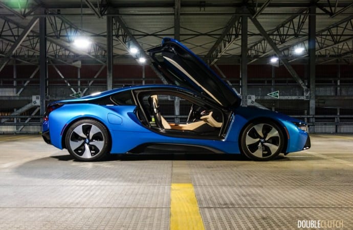 2016 BMW i8 car review