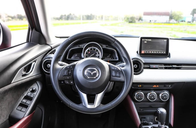 2016 Mazda CX-3 GT car review