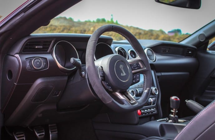 2016 Ford Shelby GT350 review 