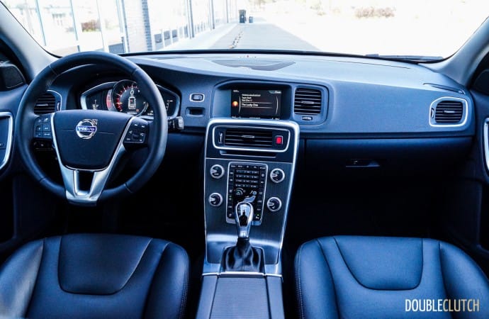 2016 Volvo V60 T6 Drive-E AWD review