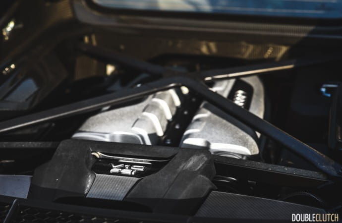 2017 Audi R8 V10 Plus review