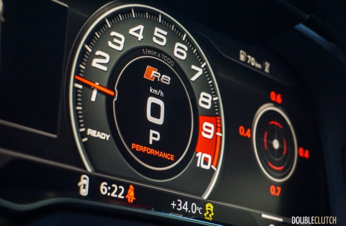 2017 Audi R8 V10 Plus review