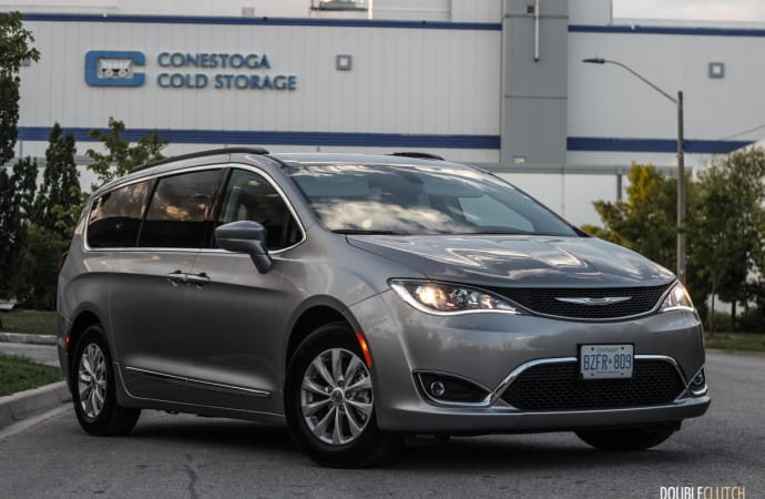 2017 Chrysler Pacifica Touring L review