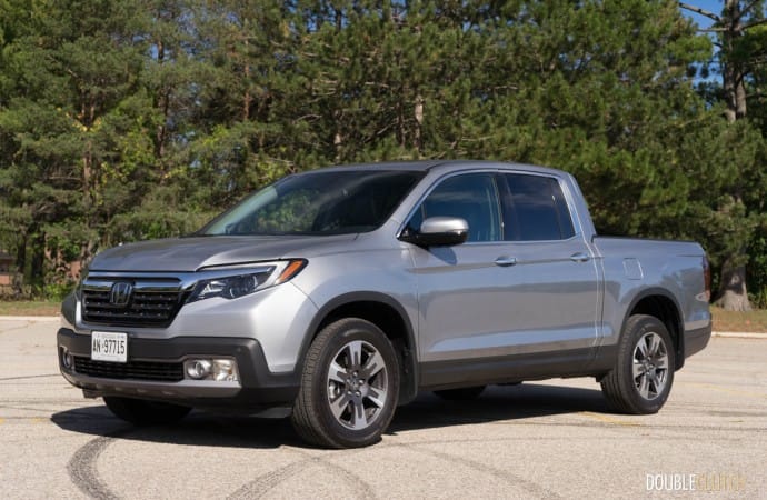 2017 Honda Ridgeline Touring 4WD | DoubleClutch.ca