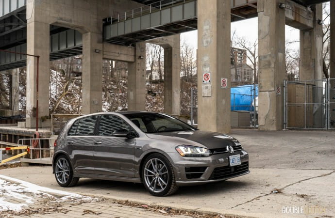 2017 Volkswagen Golf R review