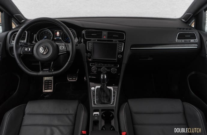 2017 Volkswagen Golf R review