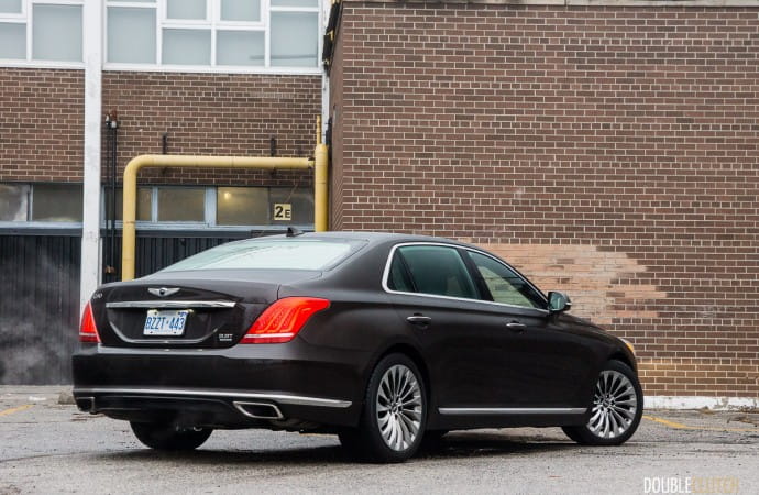 2017 Genesis G90 3.3T review