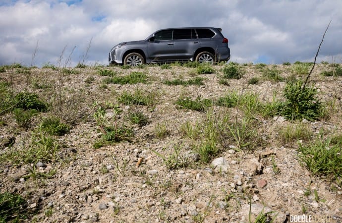 2017 Lexus LX 570 review