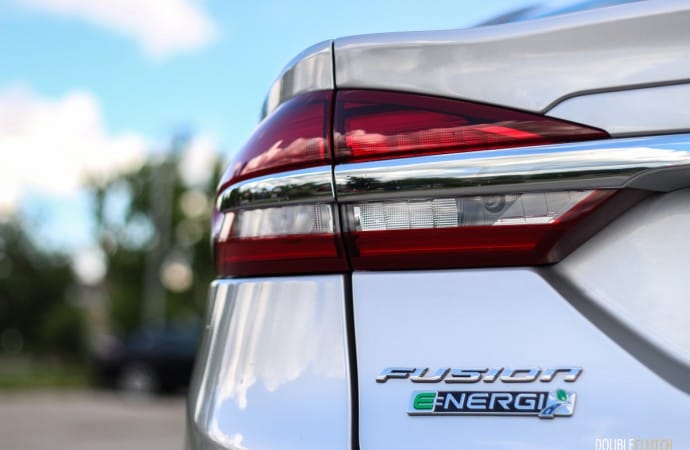 2017 Ford Fusion Energi SE review