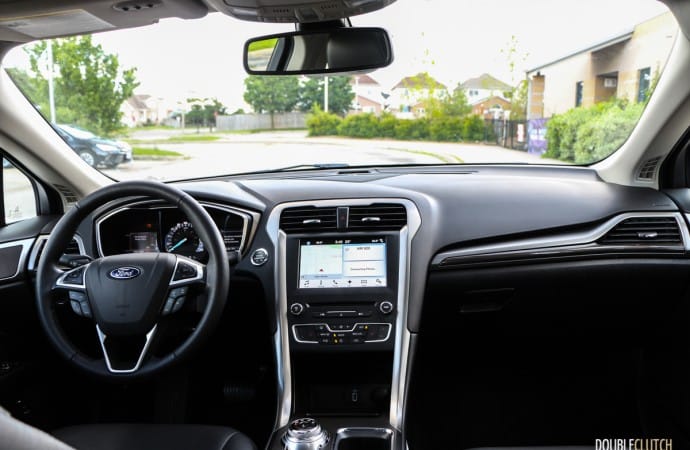 2017 Ford Fusion Energi SE review