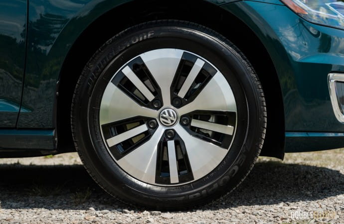 2017 Volkswagen e-Golf review