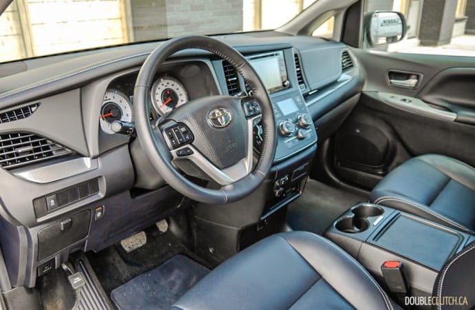 2019 Toyota Sienna SE AWD review