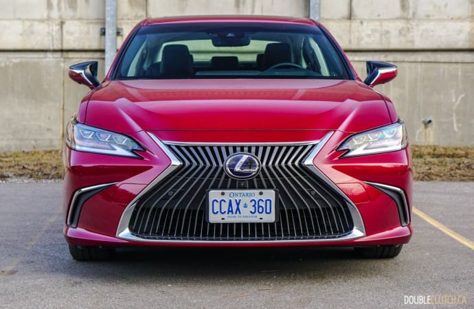2019 Lexus ES 300h Ultra Luxury review