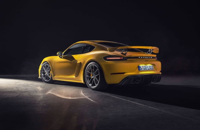 First Look: 2020 Porsche 718 Cayman GT4 and 718 Spyder
