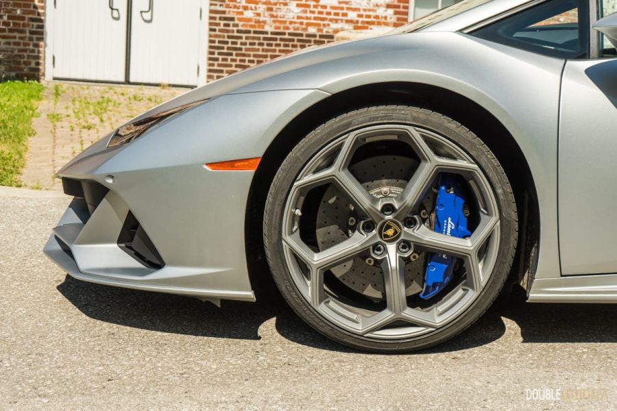 2020 Lamborghini Huracan Evo Coupe review