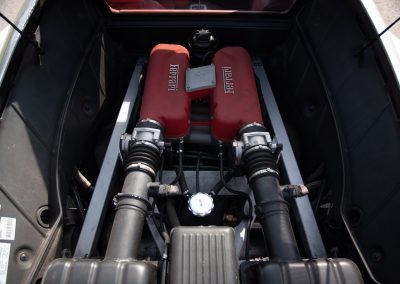 Ferrari 360 Modena engine