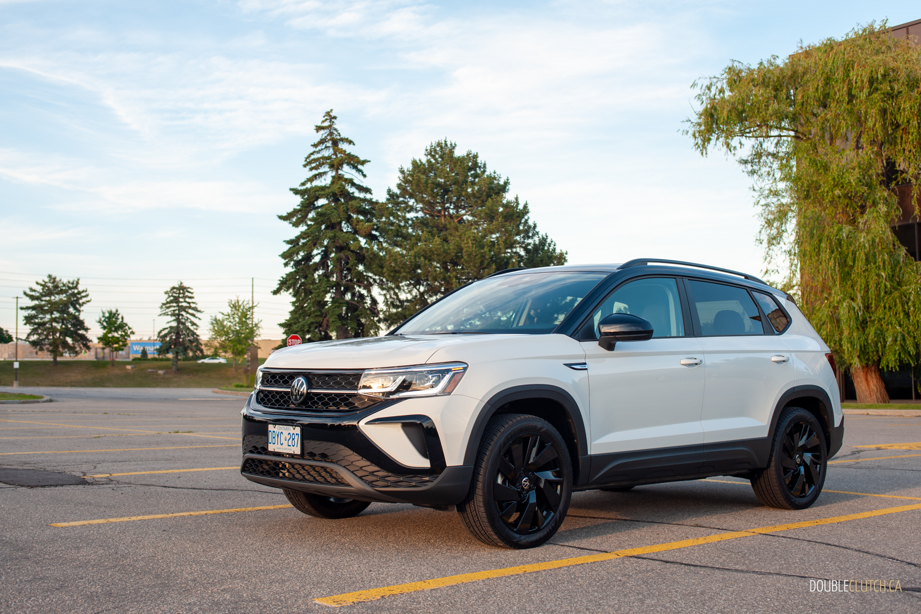 2024 Volkswagen Taos Comfortline Black Edition - DoubleClutch.ca