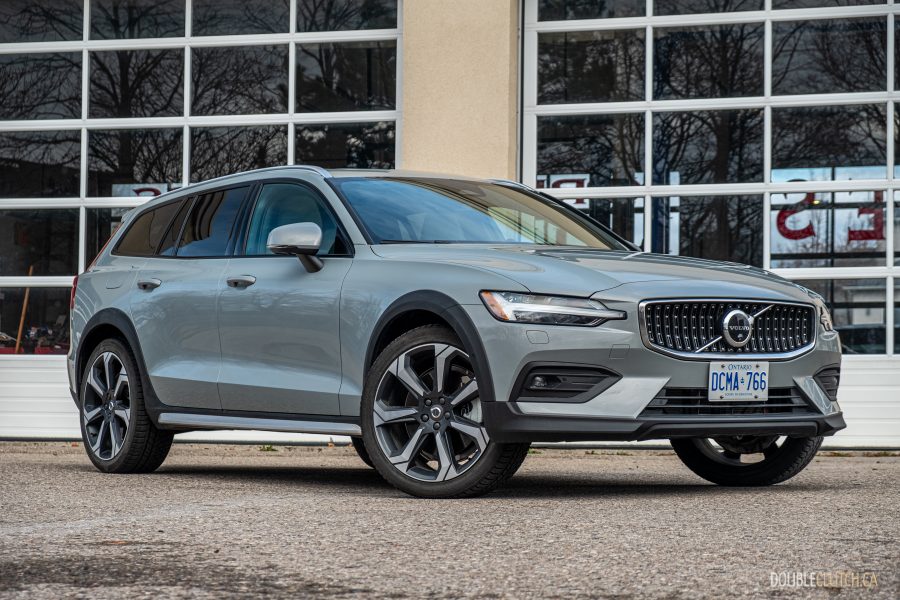 2025 Volvo V60 Cross Country front three quarter view in grey