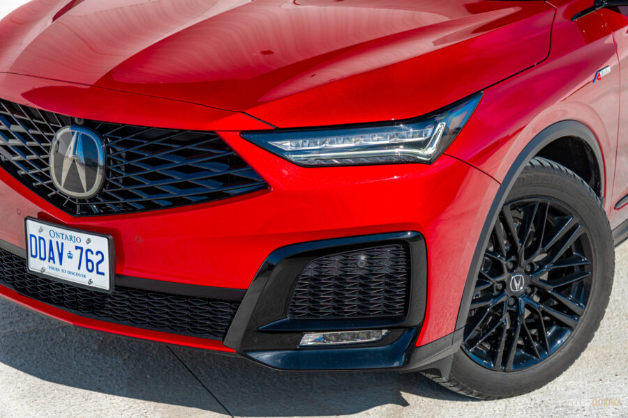 2025 Acura MDX A-Spec cropped front-quarter view