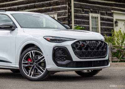 2025 Audi SQ5 cropped front quarter view