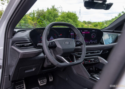 2025 Audi SQ5 interior cockpit view