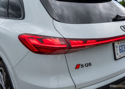 2025 Audi SQ5 rear tail light close-up