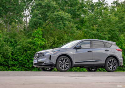2025 Acura RDX Platinum Elite A-Spec front quarter view