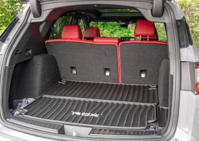 2025 Acura RDX Platinum Elite A-Spec cargo area view