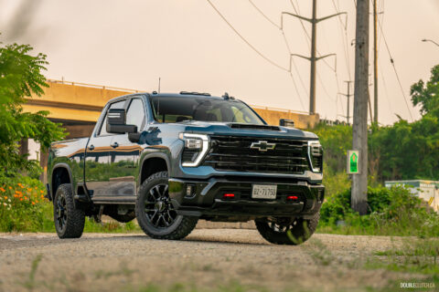 2025 Chevrolet Silverado 2500 HD front quarter view
