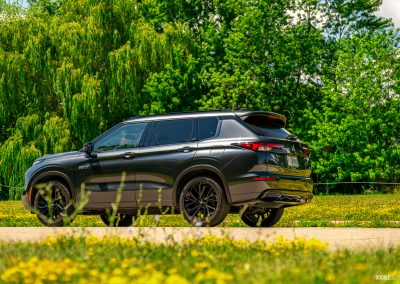 2025 Mitsubishi Outlander PHEV Noir