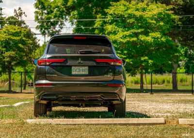 2025 Mitsubishi Outlander PHEV Noir
