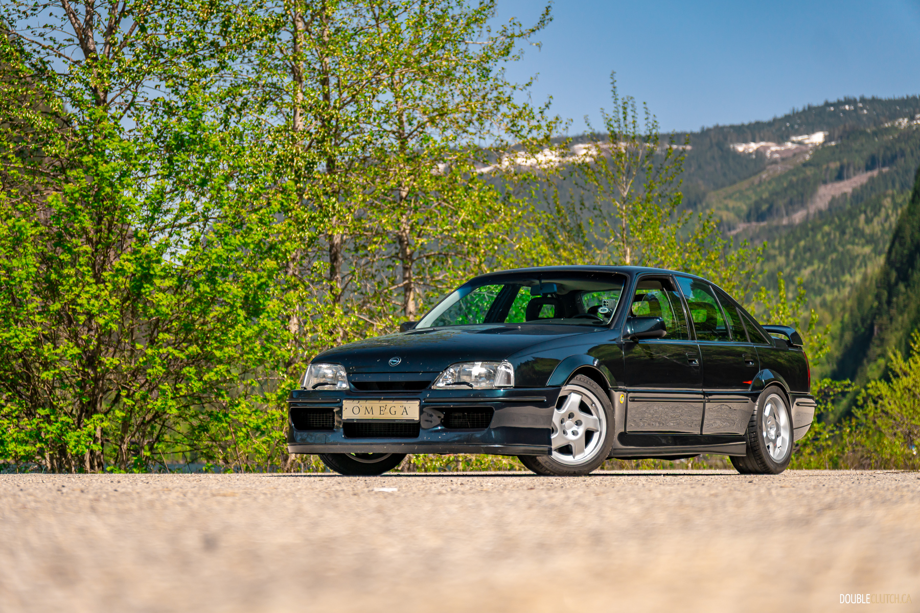 1990 Lotus Omega / 1990 Lotus Carlton