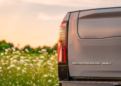 2025 GMC Sierra EV