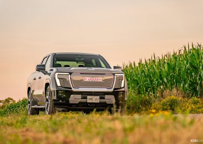 2025 GMC Sierra EV