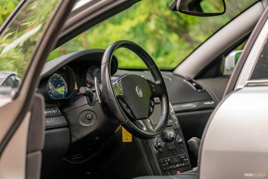 2008 Maserati Quattroporte black interior