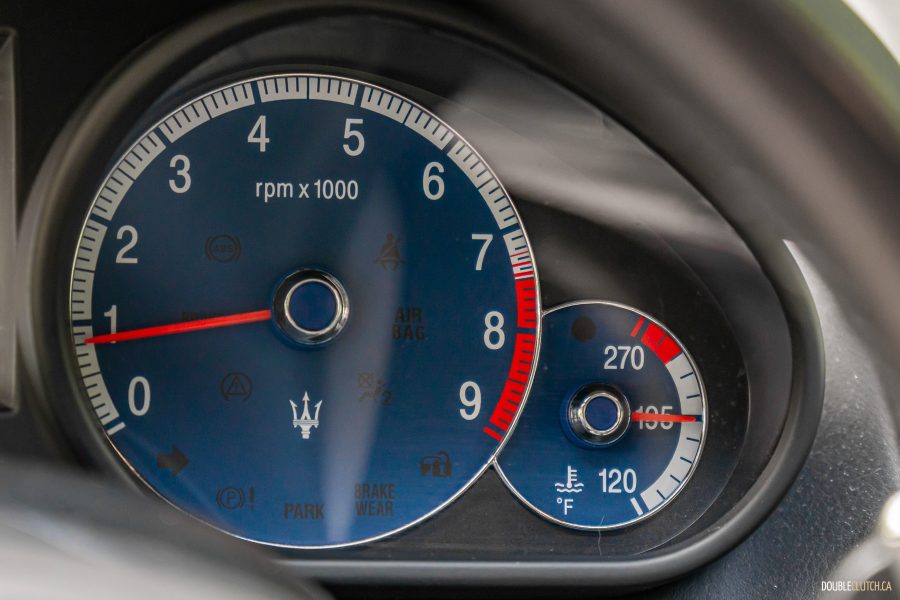 2008 Maserati Quattroporte gauges close up