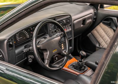 1990 Lotus Omega/Carlton