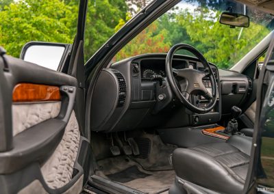 1990 Lotus Omega/Carlton