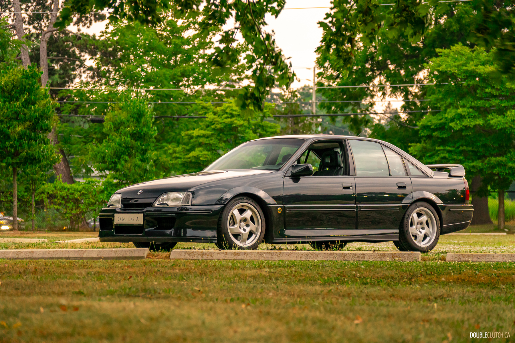 1990 Lotus Omega/Carlton