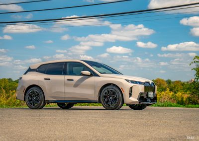2026 BMW iX xDrive60